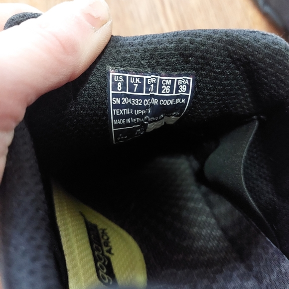 Work shoes - Picture 3 of 4